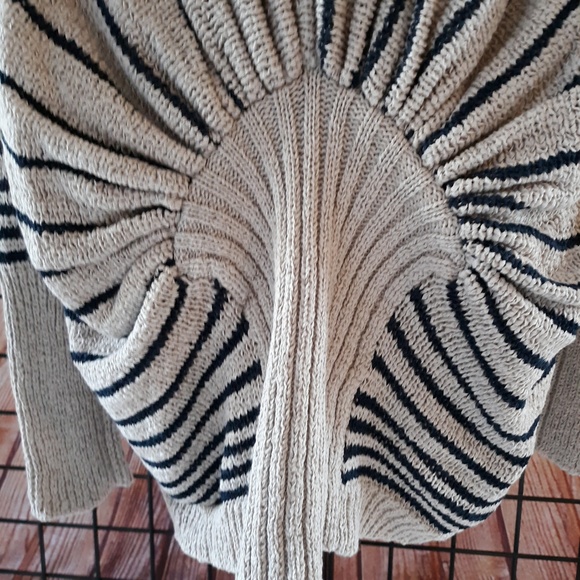 NWT BCBGMaxazria Jane Striped Cardigan Sweater - Picture 6 of 8